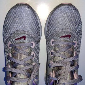 Nike Shoes Women's 9 Legend React Running Sneakers BV6134 001 Gray Mesh Lace Up